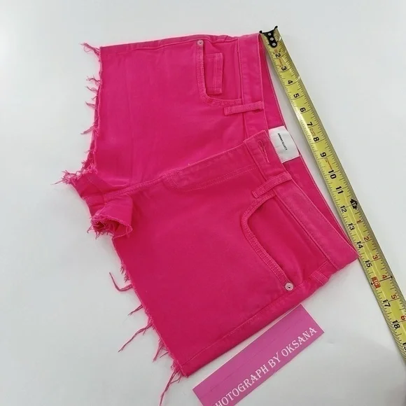 Current/Elliott The Boyfriend Cutoff Denim Shorts, Fandango Pink - Size 26 - Picture 9 of 13